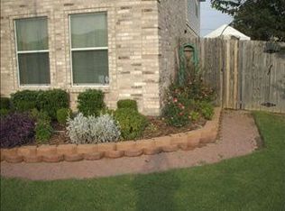 2904 Rocco Dr, Grand Prairie, TX 75052