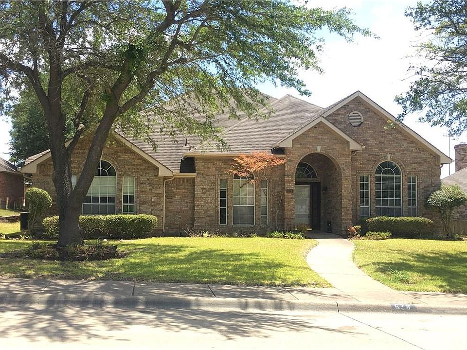 1st image of 628 Regalwood Dr