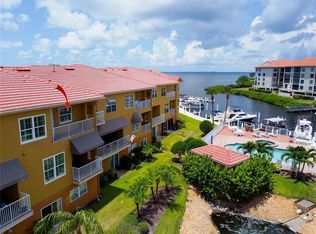 1537 Wharfside Dr, Tarpon Springs, FL 34689