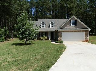 422 Laurel Ln, Social Circle, GA 30025