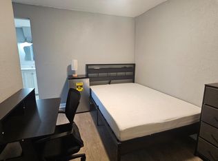 1902 McMillan St ROOM 3, Jacksonville, FL 32209