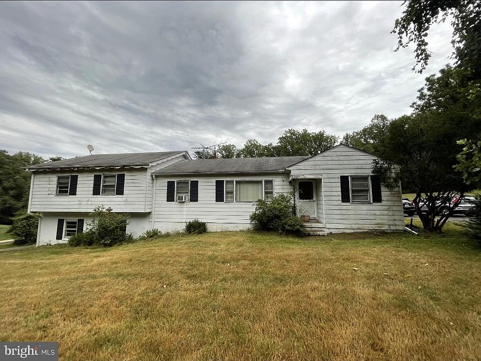 1st image of 16011 Tanyard Rd
