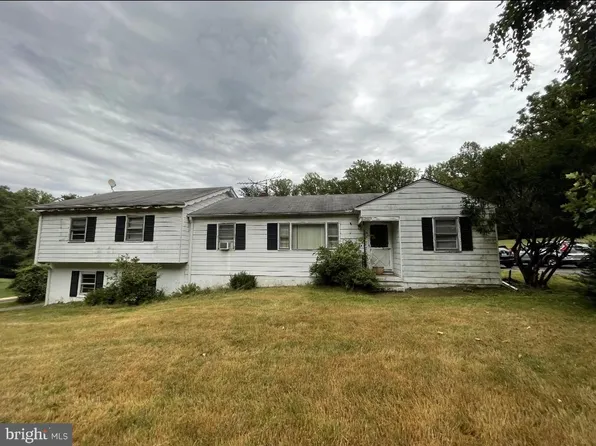 16011 Tanyard Rd, Upper Marlboro, MD 20772