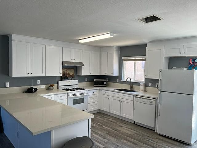 1st image of 73538 Sun Valley Dr APT 2