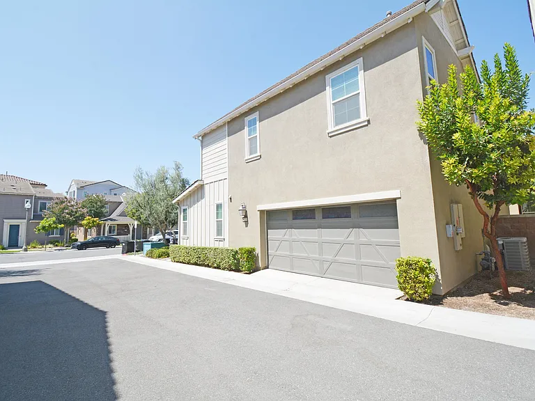 8770 Celebration St — Photo 3