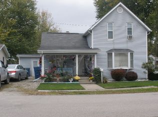 308 W Park Ave, Bourbon, IN 46504
