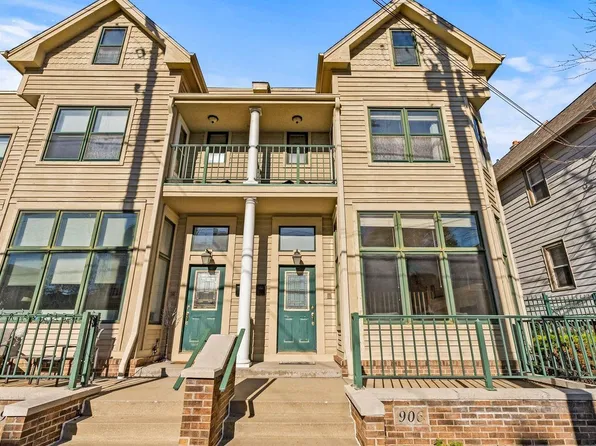 906 East Brady STREET, Milwaukee, WI 53202