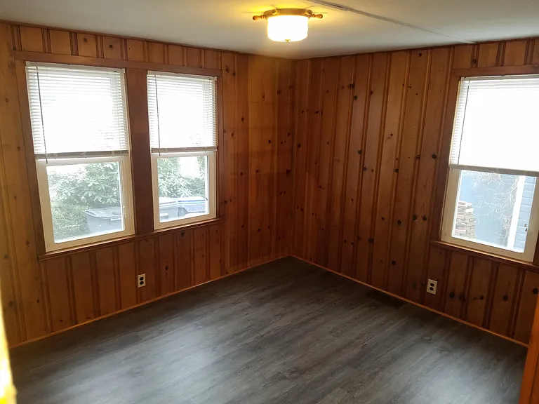 1st floor north west bedroom