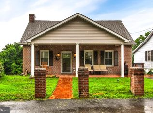 405 Chestnut St, Delta, PA 17314