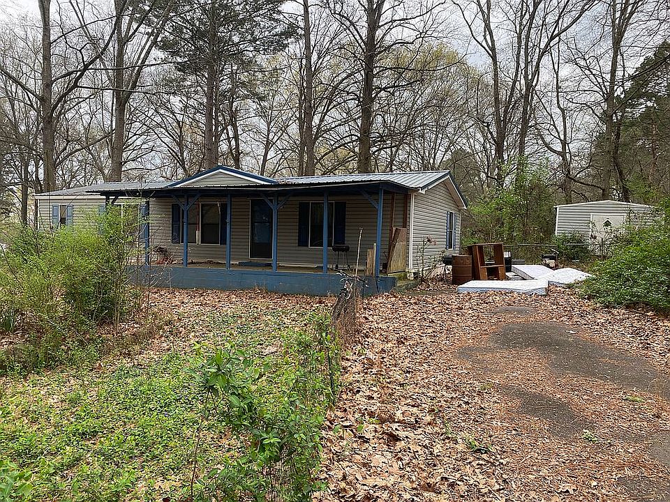 1st image of 320 Highland Cir