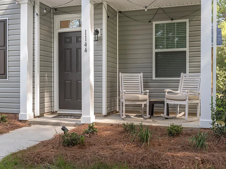 1140 Eastway Dr — Photo 29