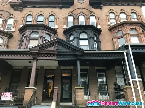 3322 Auchentoroly Ter, Baltimore, MD 21217
