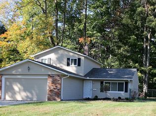 9486 Concord Cir, Twinsburg, OH 44087