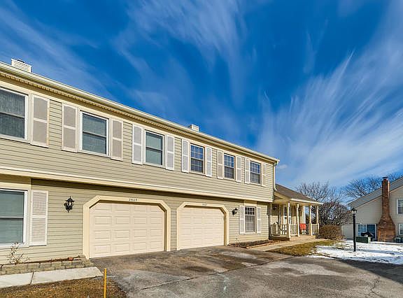 3rd image of 2607 College Hill Cir