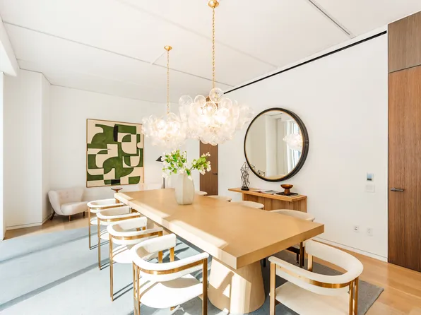 100 East 53rd Street image 15 of 35