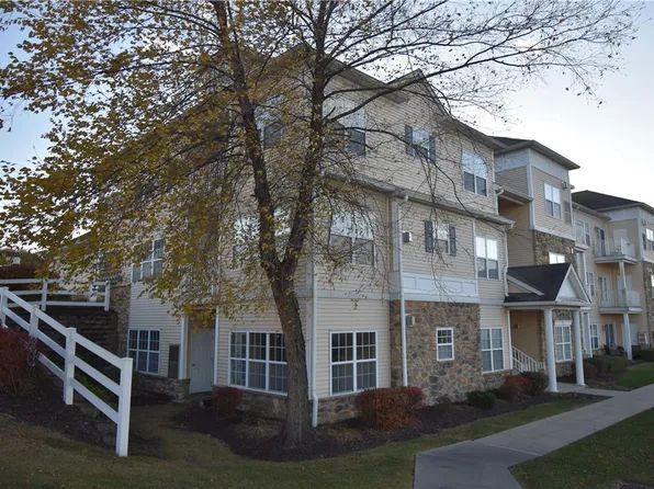 506 Waterford Ter, Easton, PA 18042