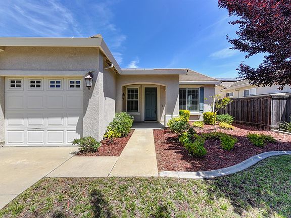 2nd image of 2265 Wighill Cir