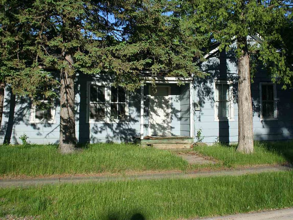 2nd image of 241 7th St S