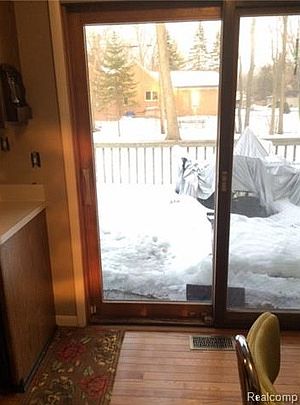 2nd image of 3315 Sutcliff Ave