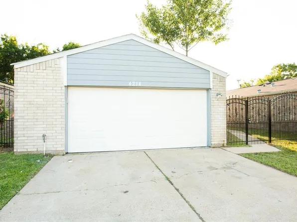 4214 Alief Village Dr, Houston, TX 77072