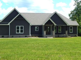 304 Ridge Ln, Monterey, TN 38574