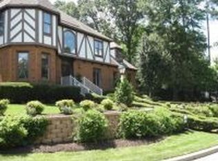 5601 Langdon Ct, Richmond, VA 23225