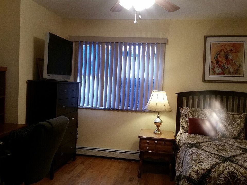 1st image of 7 Selina Ct