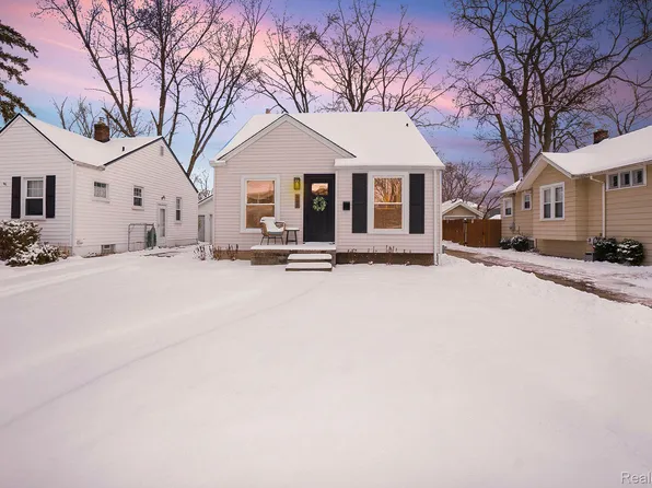 827 Wyandotte Ave, Royal Oak, MI 48067