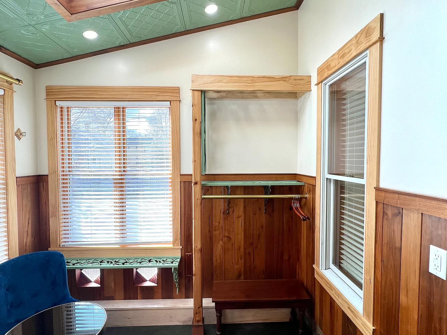 224 Houston Pl — Photo 2