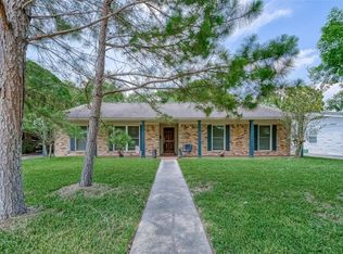 5730 Hummingbird St, Houston, TX 77096