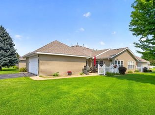 1906 Oak Tree Ln Unit B, Austin, MN 55912