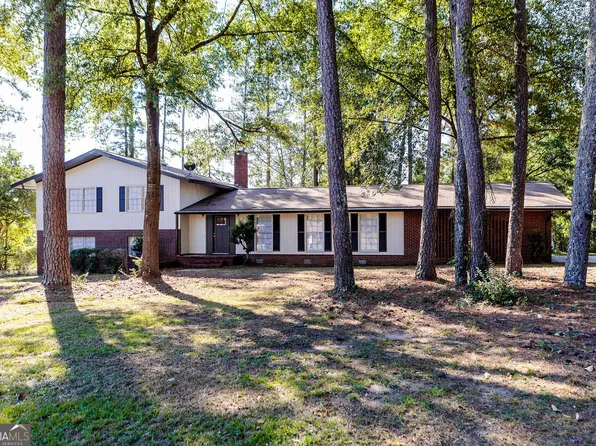 1100 Dunlap Rd NE, Milledgeville, GA 31061