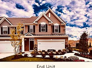 319 Hidden Acres Ln, Moorestown, NJ 08057