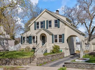15 Hutchins Rd, Medford, MA 02155