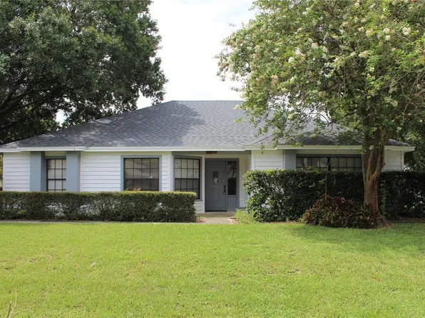 1141 Colony Arms Dr, Lakeland, FL 33813