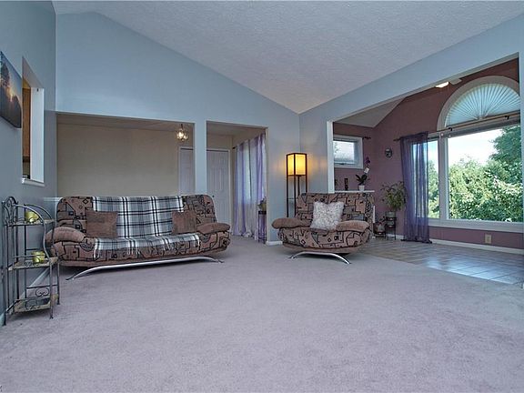 2nd image of 7171 Village Dr #7171