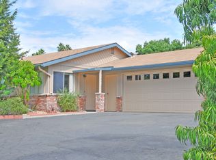 1406 Tiffany Ln, Vista, CA 92084