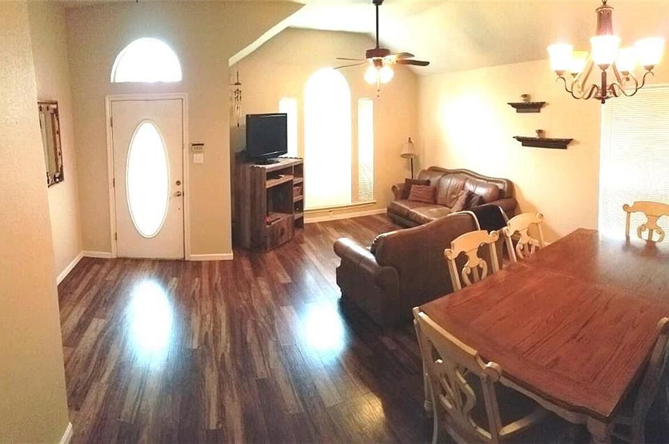 1st image of 1141 Springwood Dr