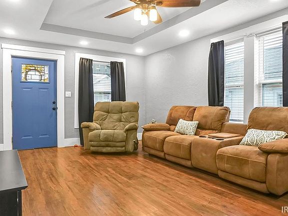2nd image of 1219 9th St