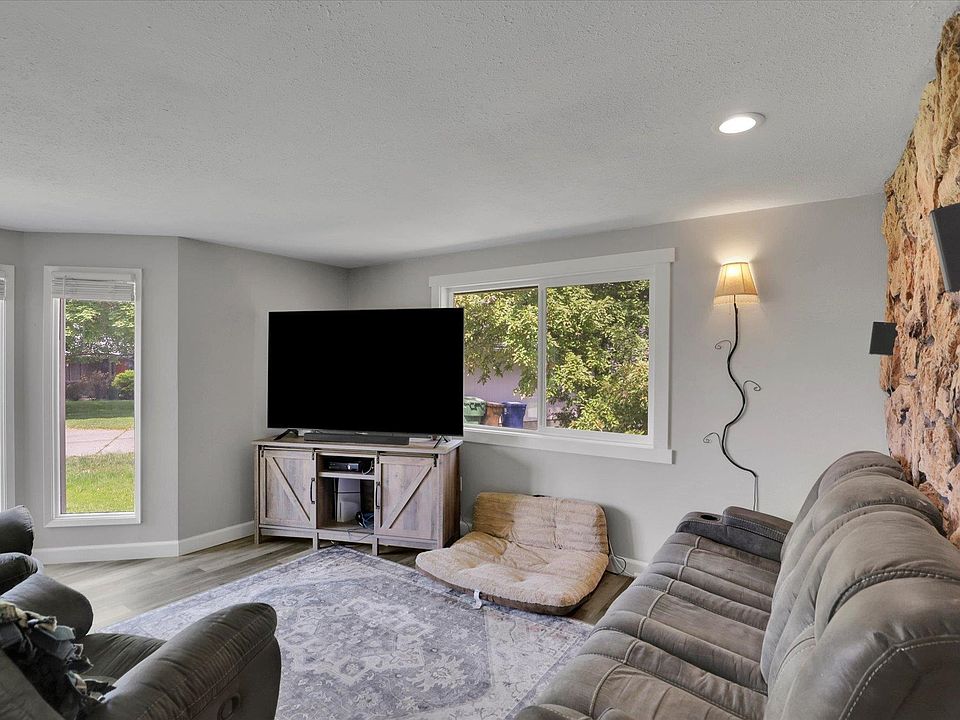 8428 N Susan Ct, Spokane, WA 99208 | Zillow