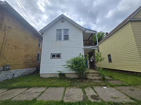 653 W 17th St, Erie, PA 16502