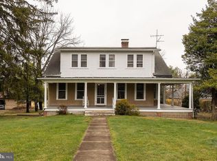 231 W Main St, Purcellville, VA