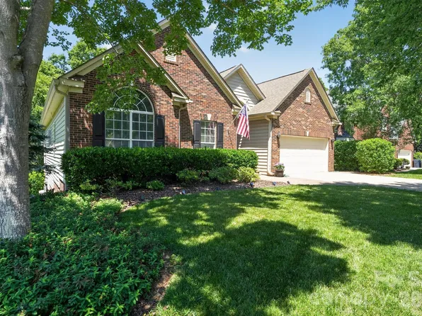 12601 Kane Alexander Dr, Huntersville, NC 28078