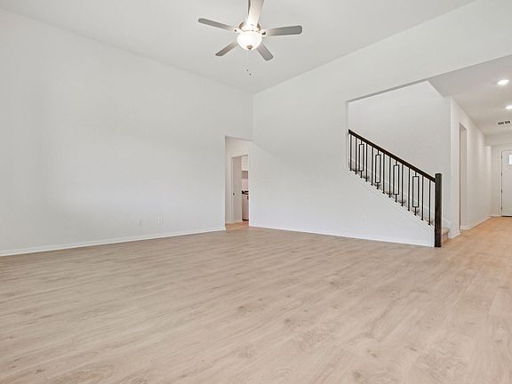 The Republic 575 Floorplan