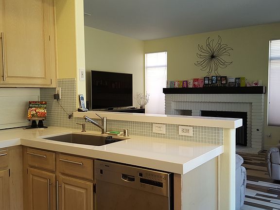 4th image of 8476 Burr Ln