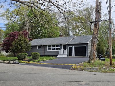 90 Leyden Park Rd, Brockton, MA, 02302