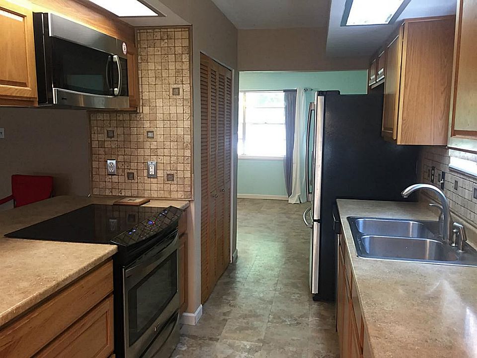 1st image of 11114 Sagehill Dr