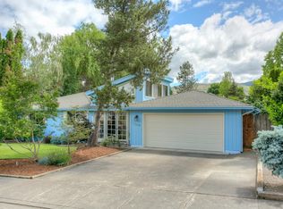 2768 Hawaiian Ave, Medford, OR 97504