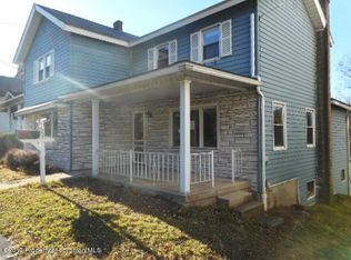 122 S Valley Ave, Olyphant, PA 18447