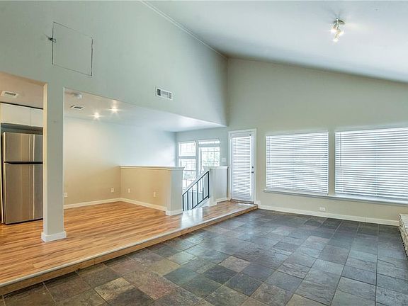 3rd image of 1908 Woodland Ave #B